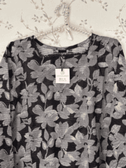 Noir Bloom Printed Lawn 2 Piece Kurta Set - Image 3